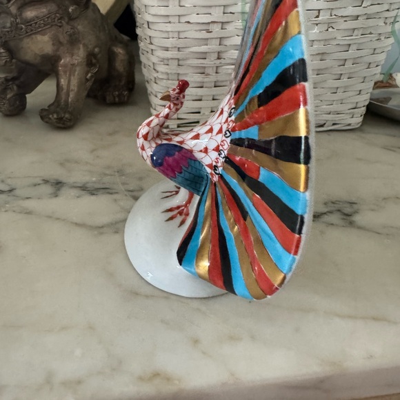 Herend Fishnet Figurine Peacock Rust